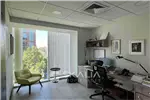  Arriendo  Oficinas en Las Condes  UF122 