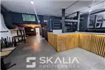  Venta o arriendo  Local comercial en Santiago  Venta UF5.500 Arriendo UF45  Venta UF5.500 Arriendo UF45 
