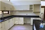  Venta o arriendo  Casas en Colina   Venta UF20.000 Arriendo UF62 