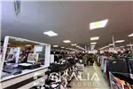  Arriendo  Local comercial en Los Ángeles  UF350 